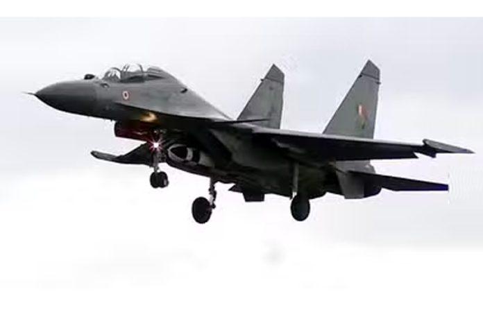 Defence Ministry Signs Rs13,500 Crore Deal with HAL for 12 Sukhoi Jets