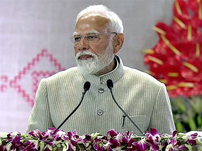 PM Modi Optimistic About Achieving Rs 9 Lakh Crore Textile Export Goal Ahead of 2030 Target