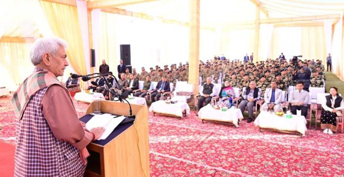 Kashmir Raj Bhawan Hosts Citizens of Arunachal Pradesh & Mizoram