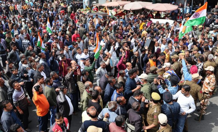 PHE Daily Wagers Face Police Crackdown Amid Protests in Jammu & Srinagar