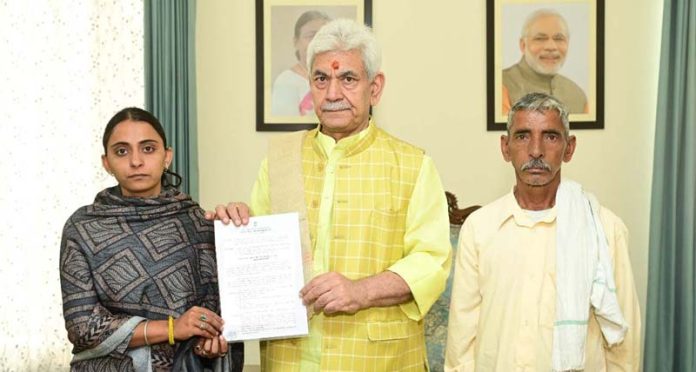 LG Manoj Sinha Hands Over Appointment Letter to Reasi Terror Attack Victim’s Sister