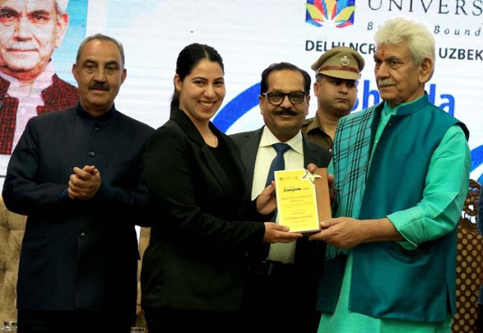 Captain Dr. Geetika Koul Honored for Historic Siachen Deployment 🇮🇳