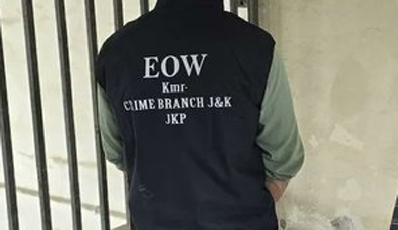 Crime Branch Kashmir Conducts Search in Srinagar and Budgam