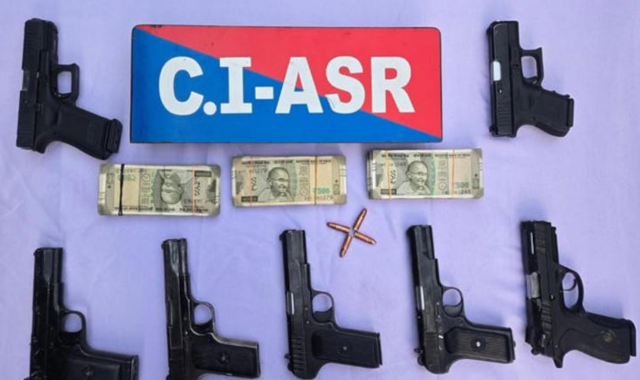 Punjab Police Busts Cross-Border Weapon Smuggling Module With Links To Pak, Arrests 2