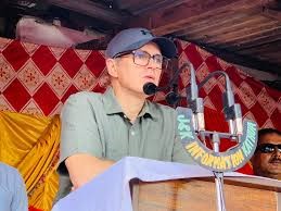 Omar Abdullah announces land allocation for flood victims