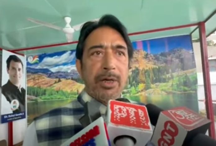 AICC signature campaign to protect electoral rights in India