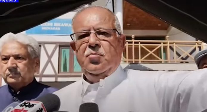 Tariq Hameed Karra demands inquiry into Leh violence