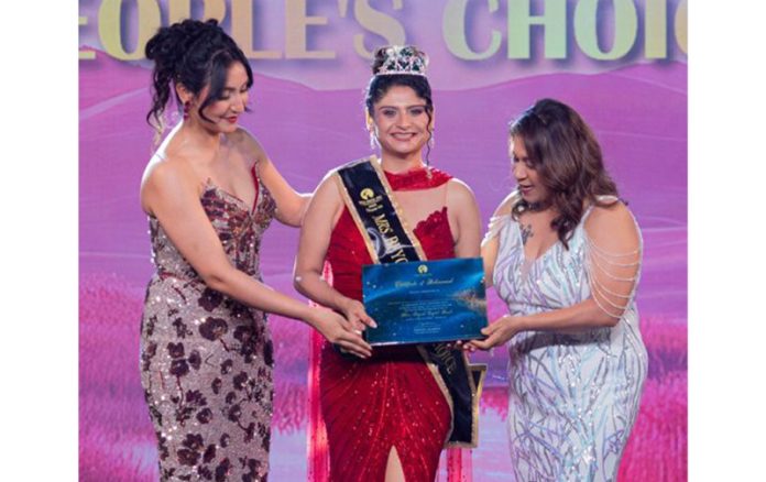 Advocate Gayatri Jamwal Wins Mrs India Inc. Beyond People’s Choice Award 2025