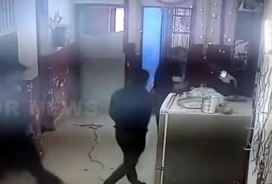 Three Inmates, Including Two Pakistani Nationals, Escape from RS Pura Juvenile Home After Firing at Policemen